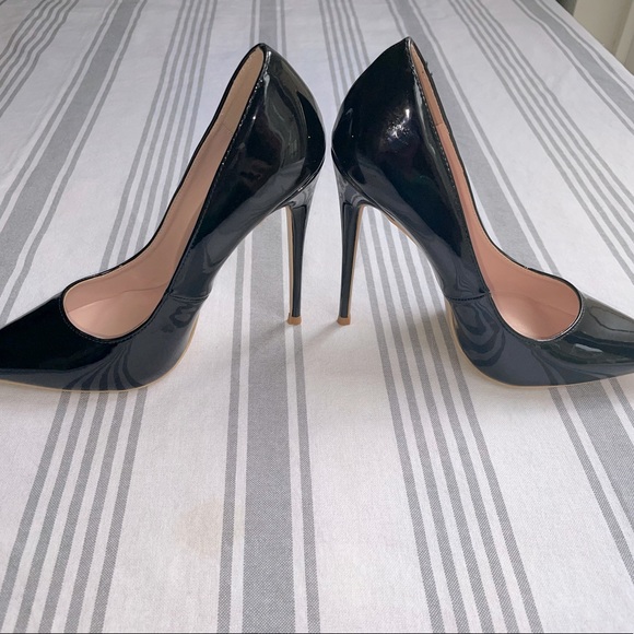 Black shiny pumps, Elizabet Lang, Size 7, NEVER WORN, great condition - Picture 4 of 8